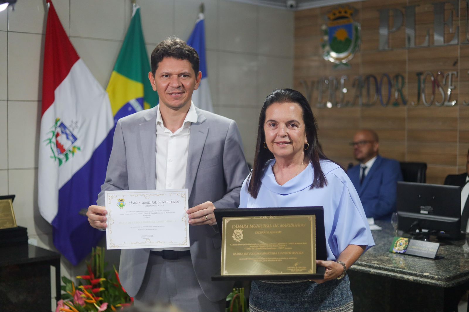  Fátima Canuto recebe Título de Cidadã Honorária de Maribondo 
