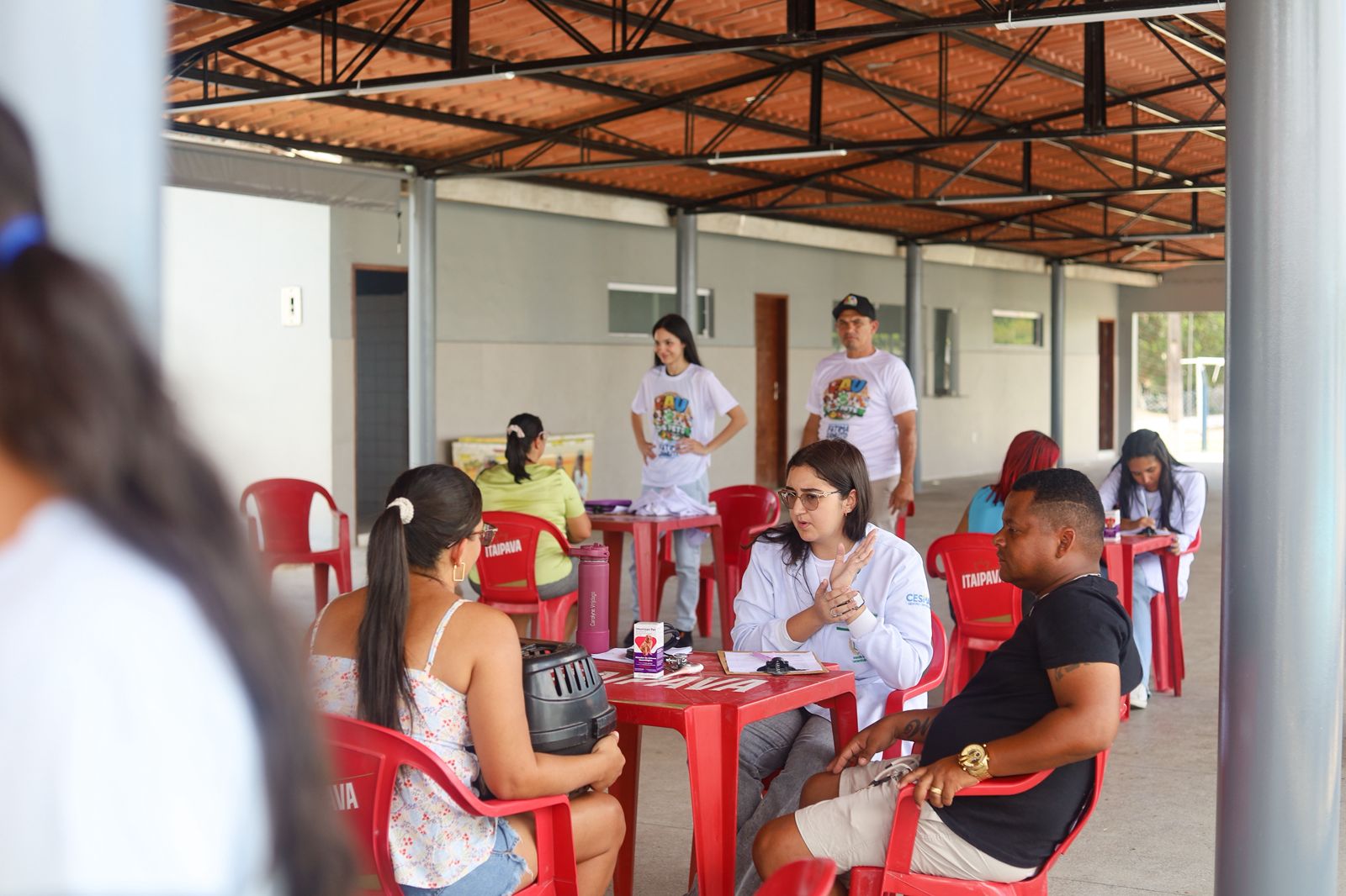 Fátima Canuto promove ação de cuidado com cães e gatos em Atalaia