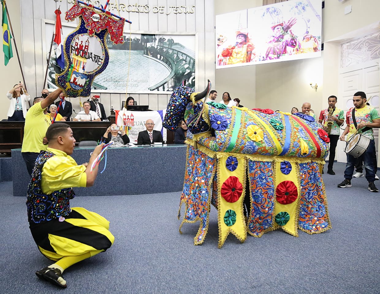 Sancionada lei de Fátima Canuto que torna Boi do Canário, do Pilar, Patrimônio Imaterial de Alagoas 