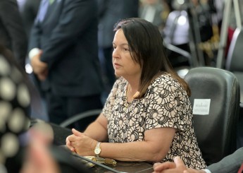Primeiro emprego: Sancionada lei de Fátima Canuto para reservar vagas de trabalho para alunos da Rede Pública   