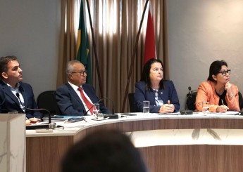 Audiência proposta por Fátima Canuto discute prevenção de enchentes em Alagoas 