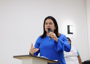 Fátima Canuto solicita criação de escolas bilíngues nos municípios alagoanos, seguindo exemplo do Pilar