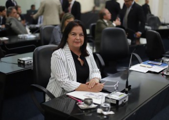 Fátima Canuto apresenta Projeto de Lei para implantar cuidados paliativos na saúde em Alagoas
